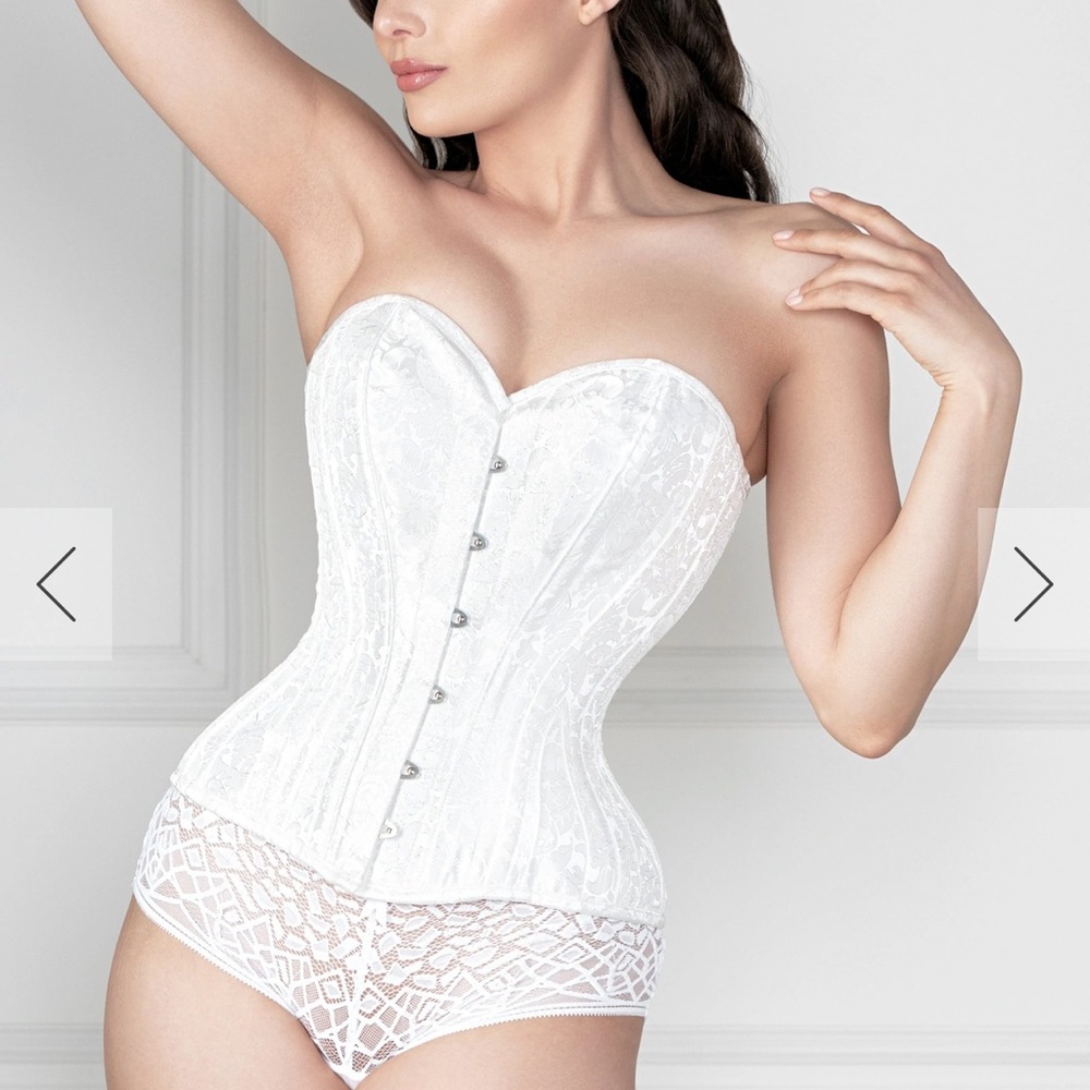 Corset story, Size 22” (Suitable for 25-26” Natural Waist)